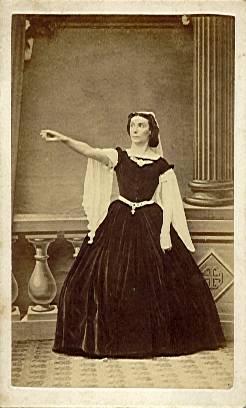 Rosa Cooper as Lady Macbeth