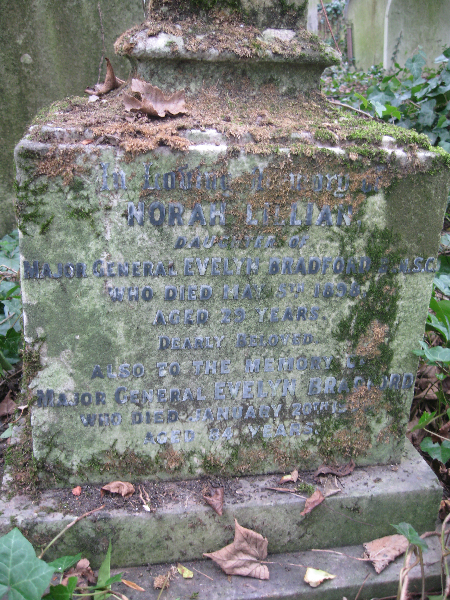 Evelyn Bradford Grave at Highgate