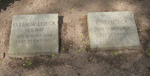 Otto and Elanor (May) Loeck's grave at Hamburg